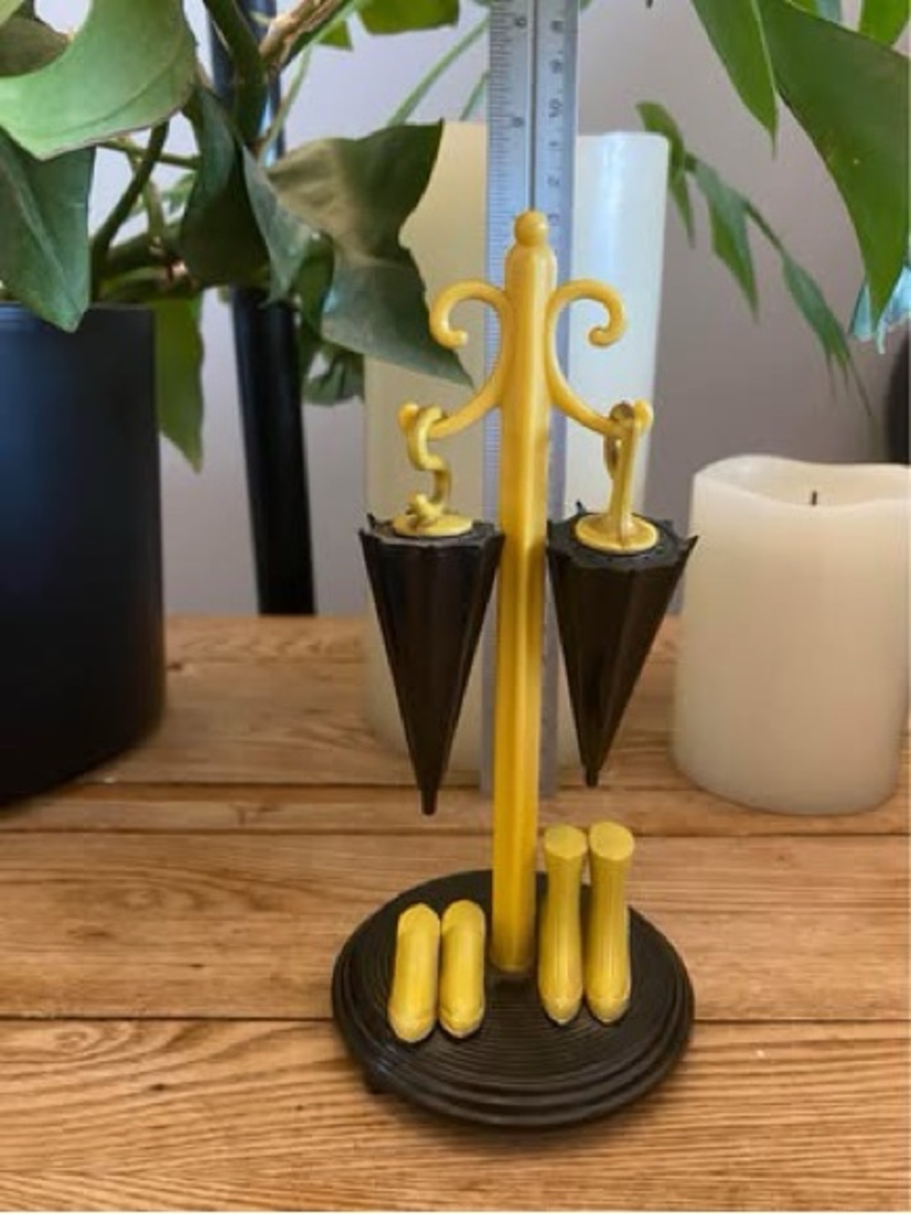 Yellow and Black Mini Umbrella Earring Holder Stand